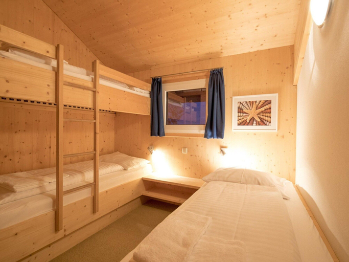 Bedroom 2, Lovely Chalet in Turracherhohe With Sauna, Murau