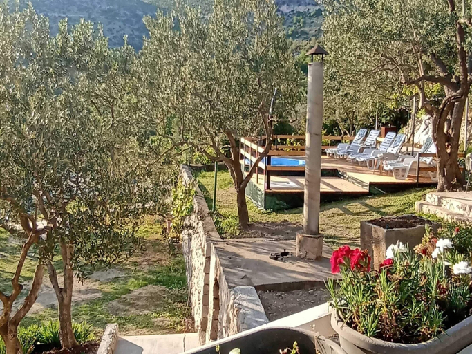 Garden, Apartments Baldo - Two Bedroom Apartment With Sea View, Dubrovačko Primorje