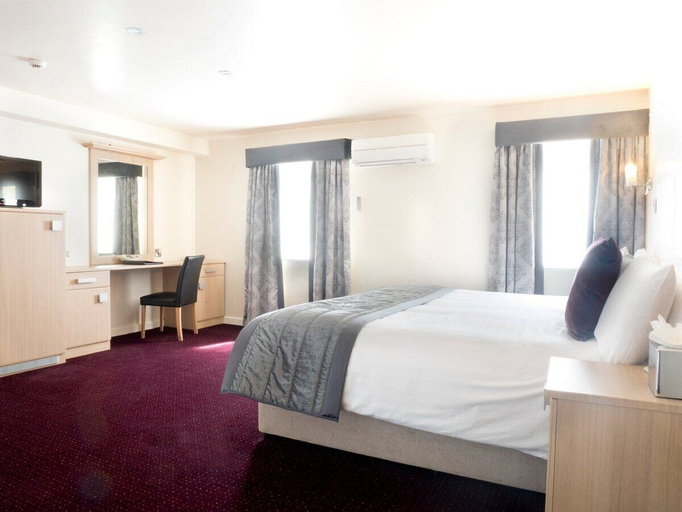 Bedroom 5, Cambridge Hotel Waterfront, Calderdale