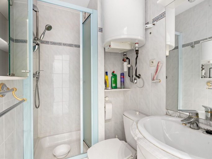 Bathroom 4, Appealing Apartment With Sea-view, West-Vlaanderen