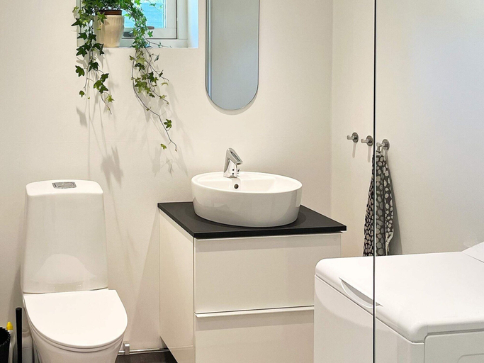 Bathroom, 4 Star Holiday Home in Skummeslovsstrand, Laholm