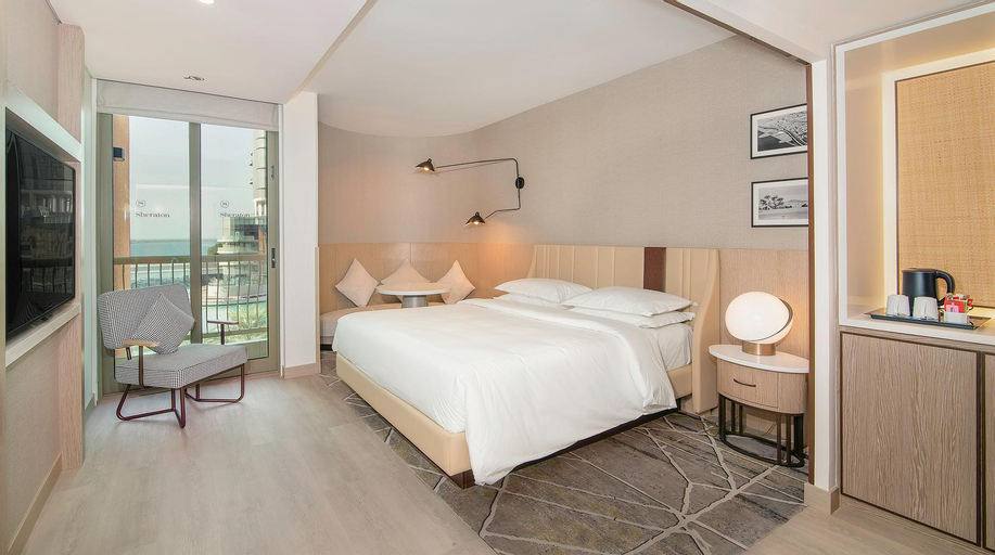 Bedroom 16