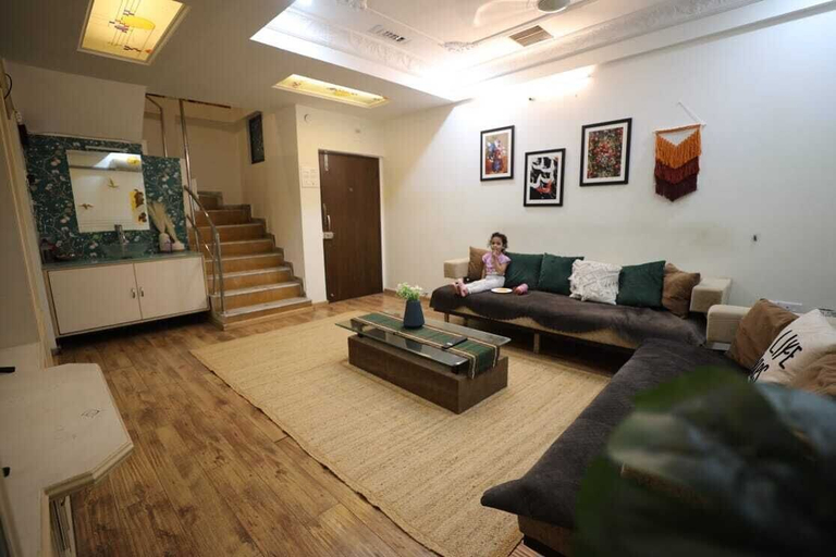 Others 5, Daisy Duplex, Nagpur