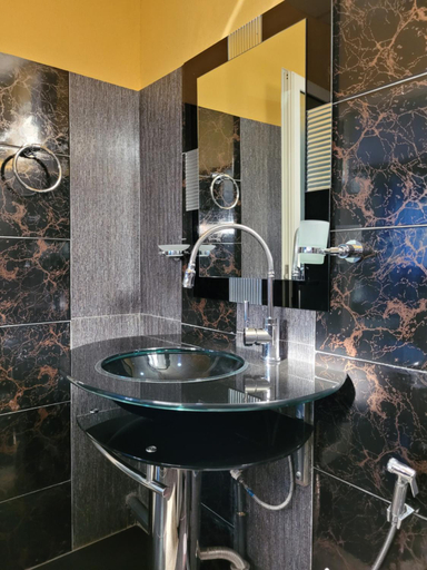 Bathroom 2, Residence Casablanca, Diana