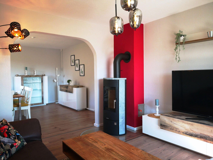 Living area 2, Charmantes Ferienhaus mit Kamin in Lintig, Cuxhaven