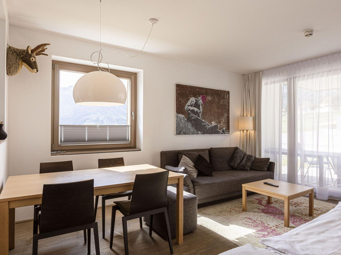 Others 5, Apartment with roof terrace, Liezen