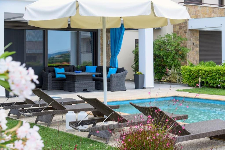 Sport & Beauty 2, Pentanemi Luxury Villa, Central Macedonia