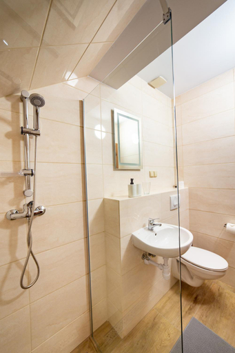 Bathroom, Hotel BIESZCZADski Wankowa, Bieszczady
