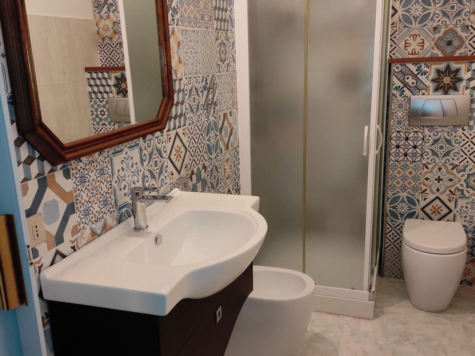 Bathroom 5, Cozy Etna Apartment with Pool, Catania