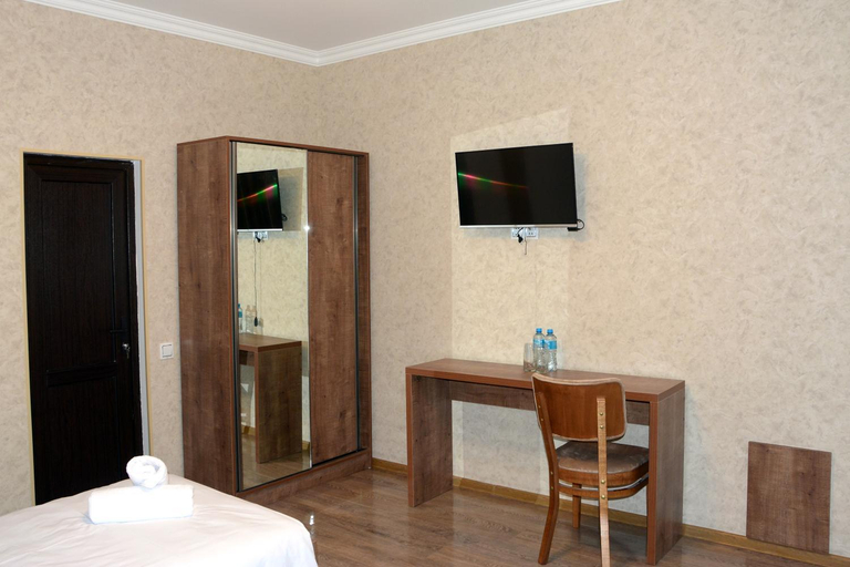 Bedroom 3, Tulpan Hotel, Şəki City