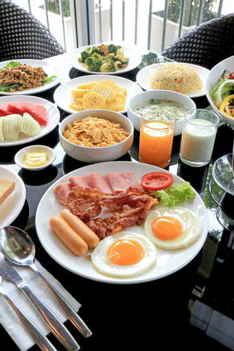 Food & Drinks 24