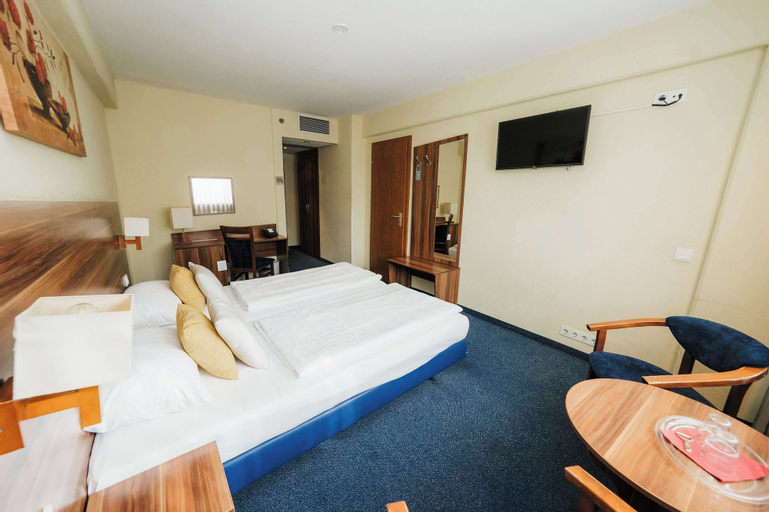 Bedroom 22