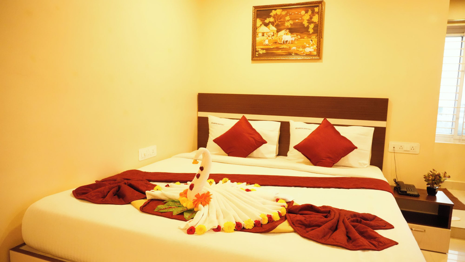 Bedroom 2, Hotel Mountview Comforts, Chittoor