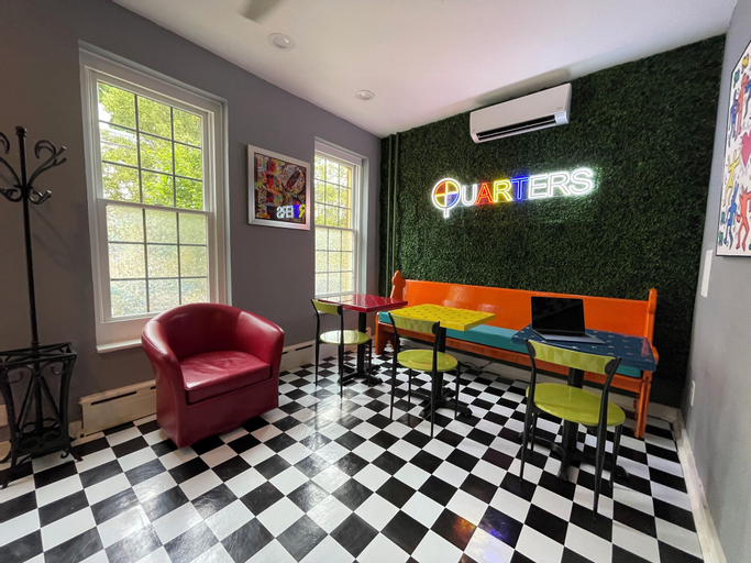 QUARTERS, Philadelphia