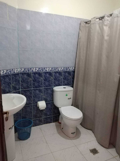 Bathroom 2, Hotel Azaghar, Khénifra