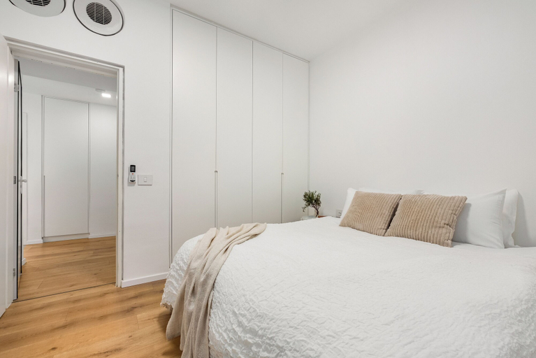 Bedroom 3, Sunny Chic in TLV Center by Sea N' Rent