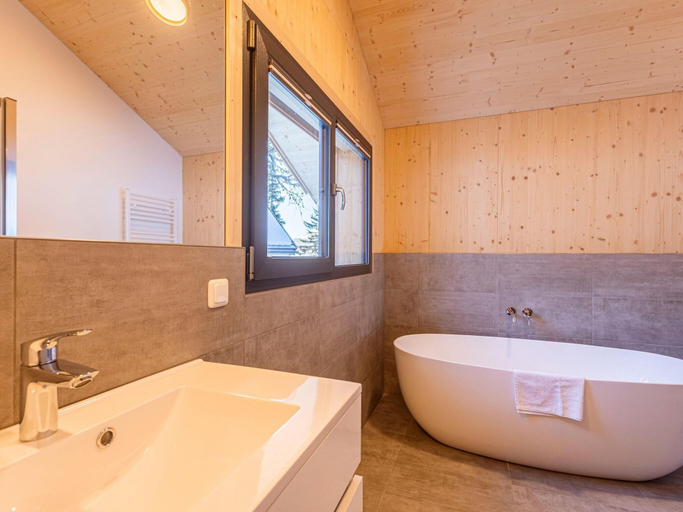 Bathroom 4, Charming chalet with hot tub and sauna, Murau