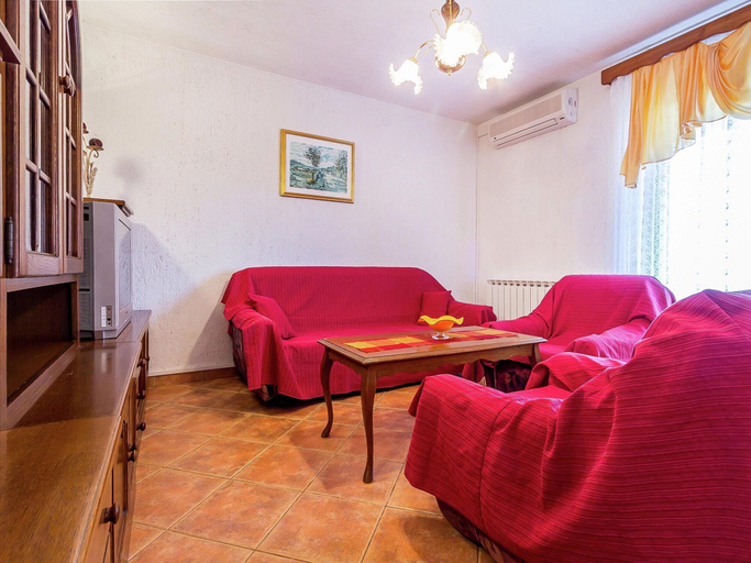 Others 5, Apartment in Gajana With Mini Football Field, Vodnjan