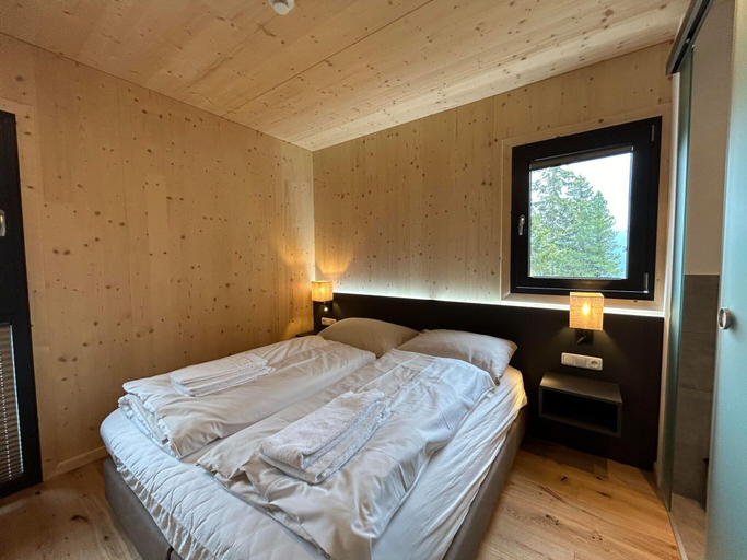 Bedroom 2, Charming chalet with hot tub and sauna, Murau
