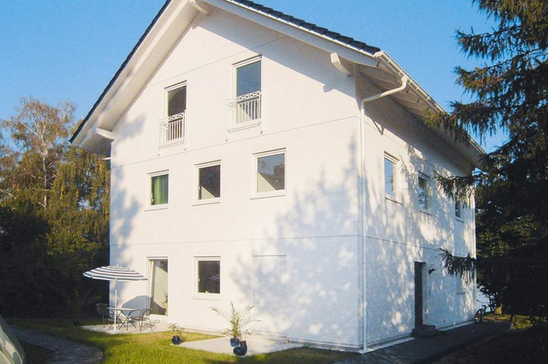 Primary image