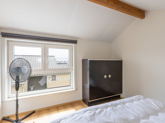 Bedroom 2, Holiday Home Within Walking Distance of the sea, West-Vlaanderen
