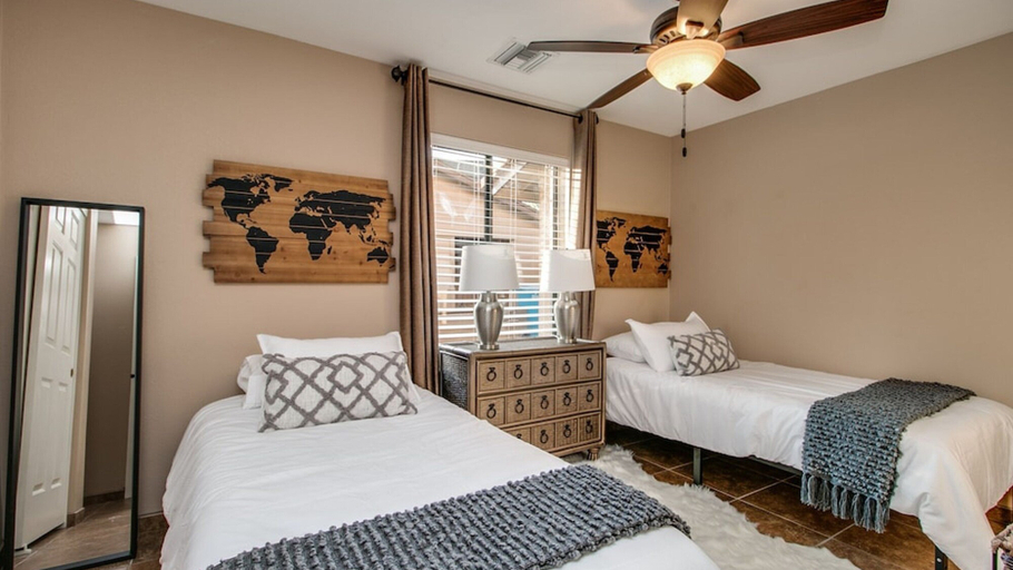 Bedroom 3, North Scottsdale Retreat w Resort Like Backyard!, Maricopa