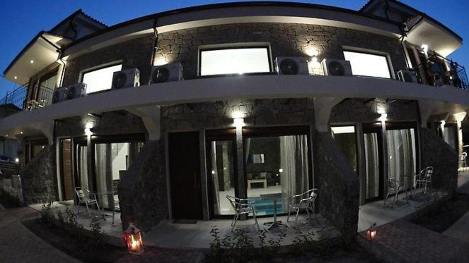Others 5, Stone Suites, Central Macedonia
