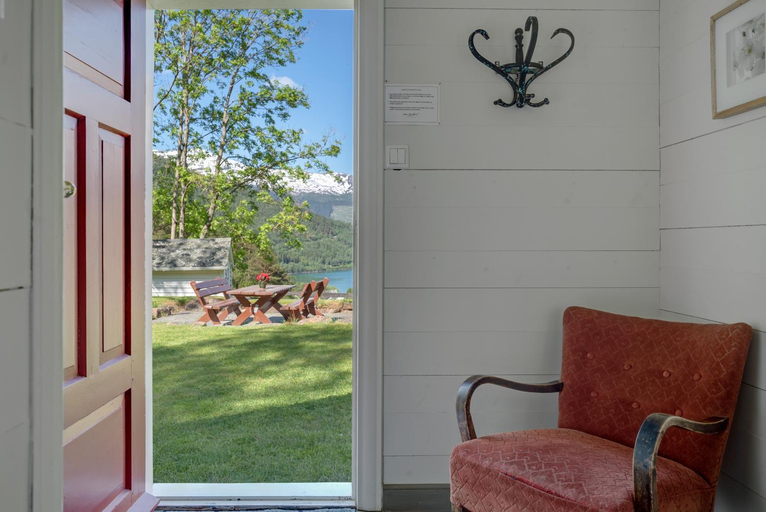 Others 5, Huse Gjestegard, Ullensvang