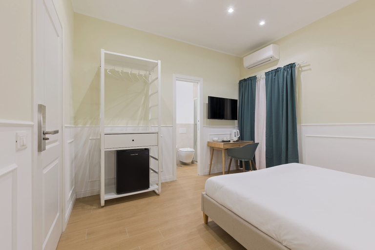 Bedroom 4, Risorgimento 9 - Guest House, Rome