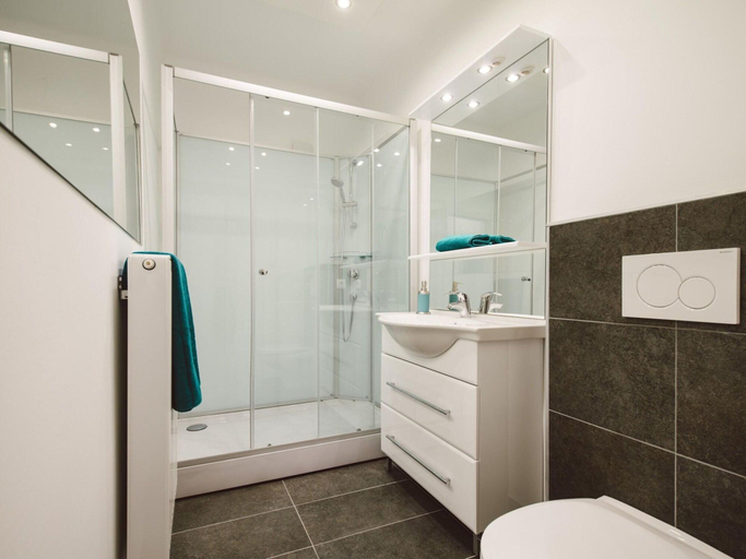 Bathroom, Mountain-view Styria Apartment, Leoben