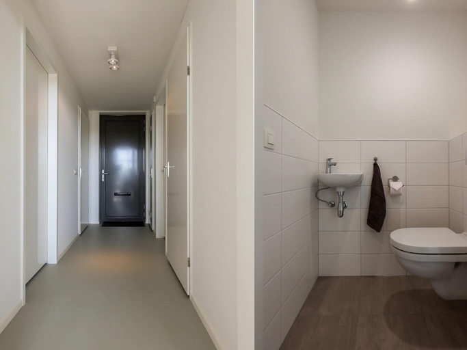 Bathroom 3, Holiday Home Wissenkerke Near Nature Reserve, Noord-Beveland