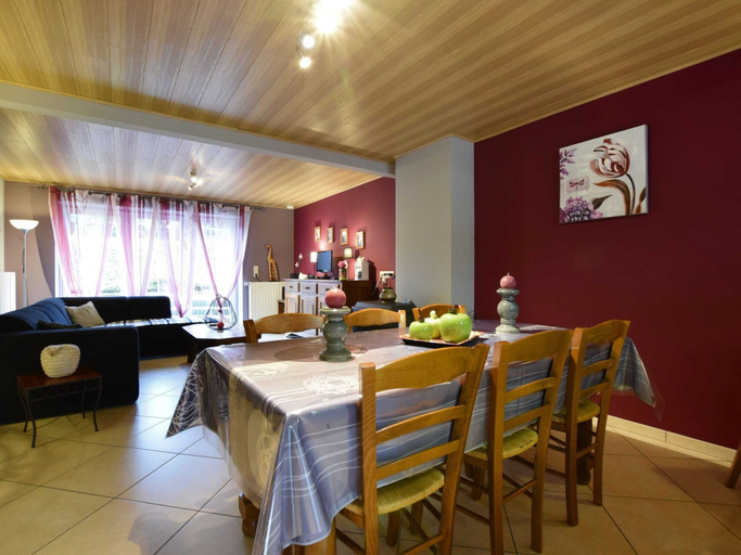Dining 2, Cottage in Former Farmhouse in Tillet, Luxembourg