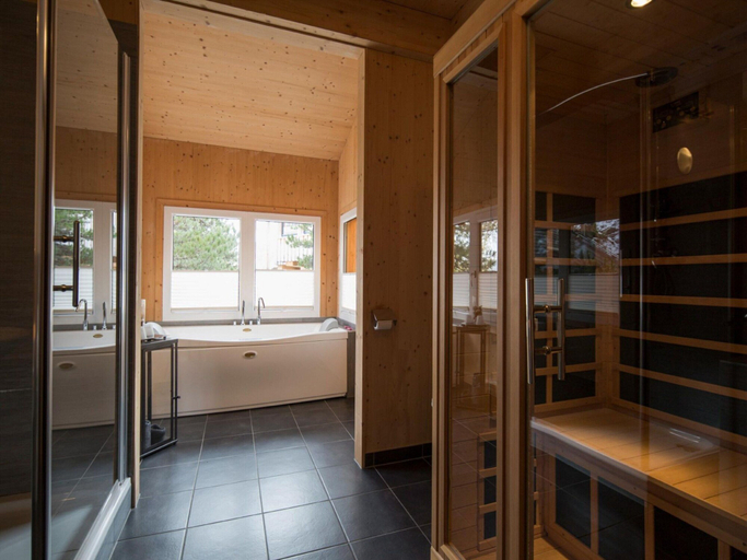 Bathroom, Modern chalet with infrared sauna, Murau