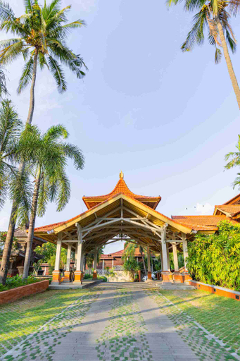 Bali Garden Beach Resort - Exterior & Views
