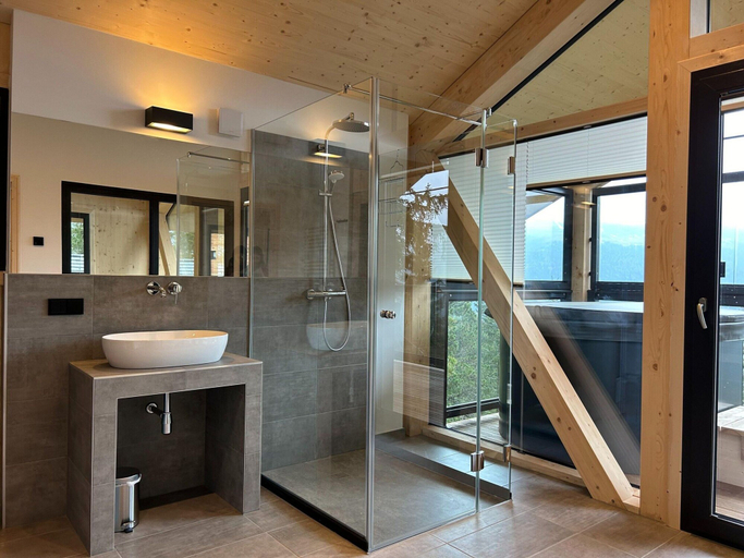 Bathroom 4, Pleasant chalet with sauna, Murau