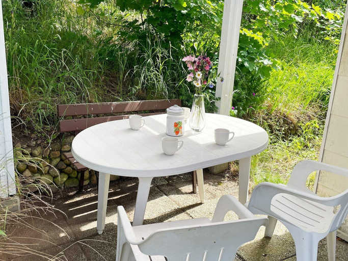 Dining 5, 4 Person Holiday Home in Asarum, Karlshamn