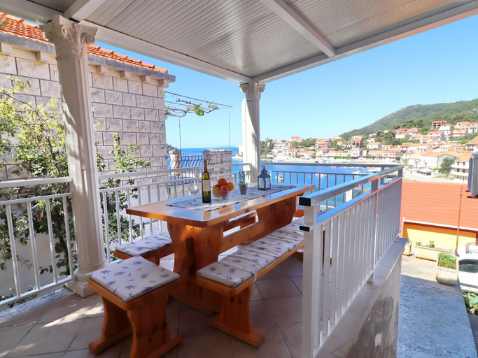 Property amenity, Apartments Peselj-three Bedroom Apartment With Terrace and Sea View, Smokvica