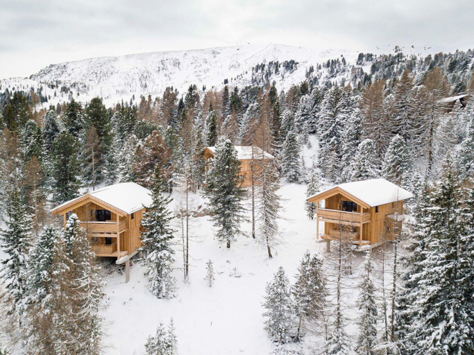 Exterior & Views 2, Inviting Chalet With Indoor Sauna, Murau