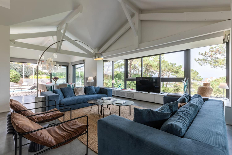 Others 5, MILADY KEYWEEK Villa with Pool Ocean Views in Biarritz, Pyrénées-Atlantiques