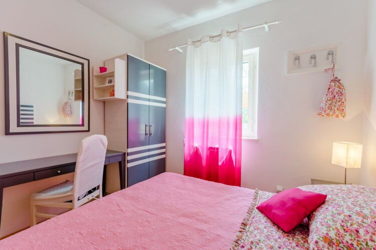 Room 2, Apartment Blue Oasis - Three Bedroom Apartment, Postira
