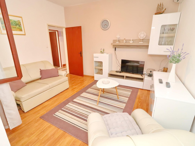 Living area 4, Apartments Peselj-three Bedroom Apartment With Terrace and Sea View, Smokvica