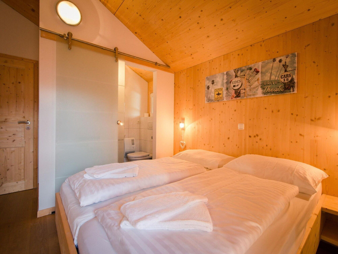 Bedroom 3, Amazing Chalet With Infrared Sauna, Murau