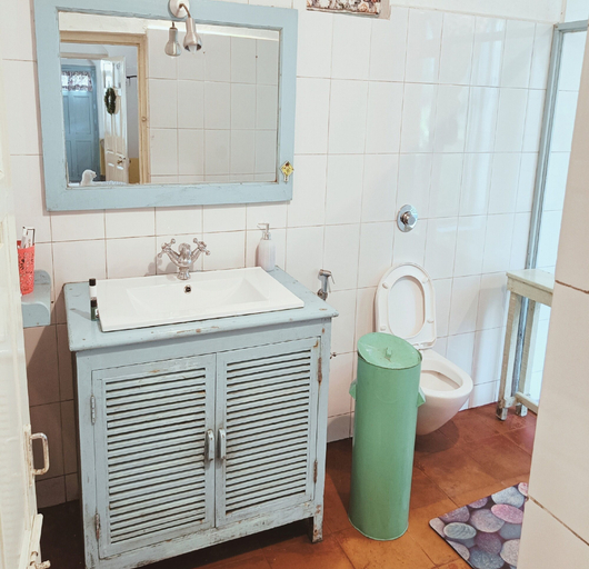 Bathroom 3, La Address Retreat, The Nilgiris