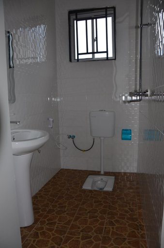 Bathroom 3, Lunguya Annex Lodge, Temeke