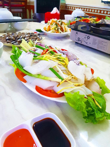 Food & Drinks 5, Nha Nghi Viet Khanh, Hạ Long
