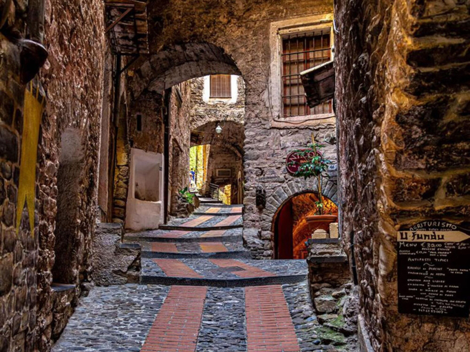 Exterior 2, Chic Coastal Hill Escape, Imperia