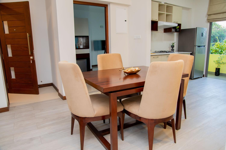 Others 4, ARON'S Lavinia TOPAZ, Dehiwala-Mount Lavinia