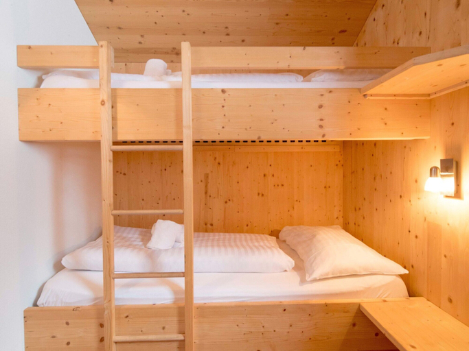 Bedroom 3, Luxurious Chalet With Outdoor Whirlpool, Murau