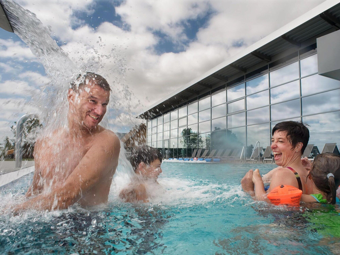 Pool 3, Haus in Damp Nahe Ostseestrand, Rendsburg-Eckernförde