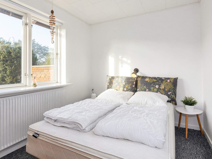 Room 4, 4 Star Holiday Home in Fur, Skive